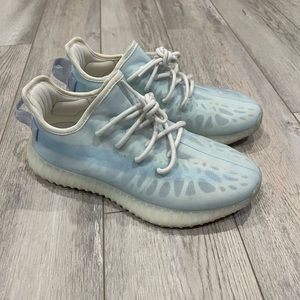 Yeezy 350 V2 Mono Ice Size 8